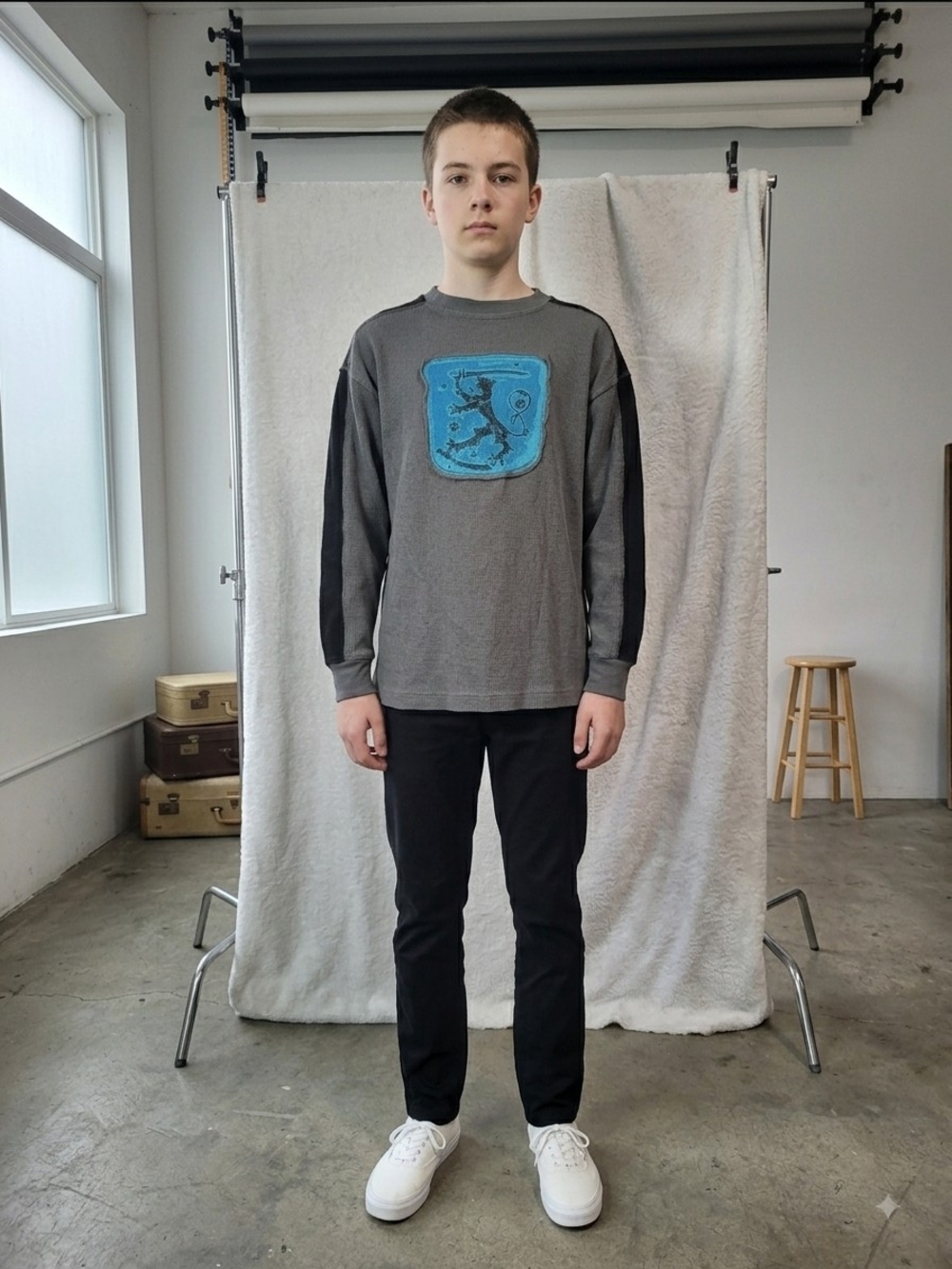 burnside Boys Gray Long Sleeve Tee with Blue Crest Patch        KS 27